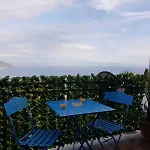 - Homstel Taormina