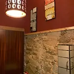 - Homstel Hostel *