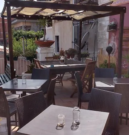 Hostal - Homstel *