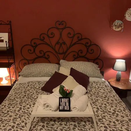 - Homstel Vandrerhjem *