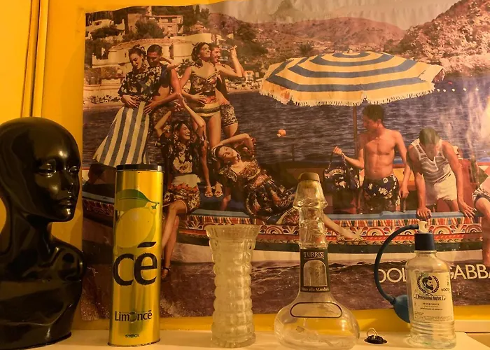 - Homstel Hostel Taormina